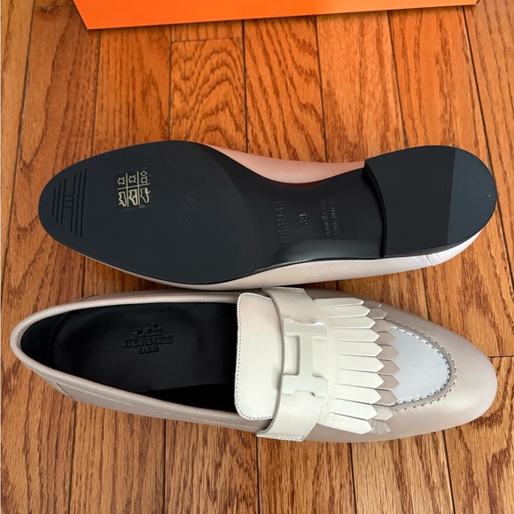Hermes Two-Tone Beige and Cream Leather Fringe Loafers - Picture 3 of 5